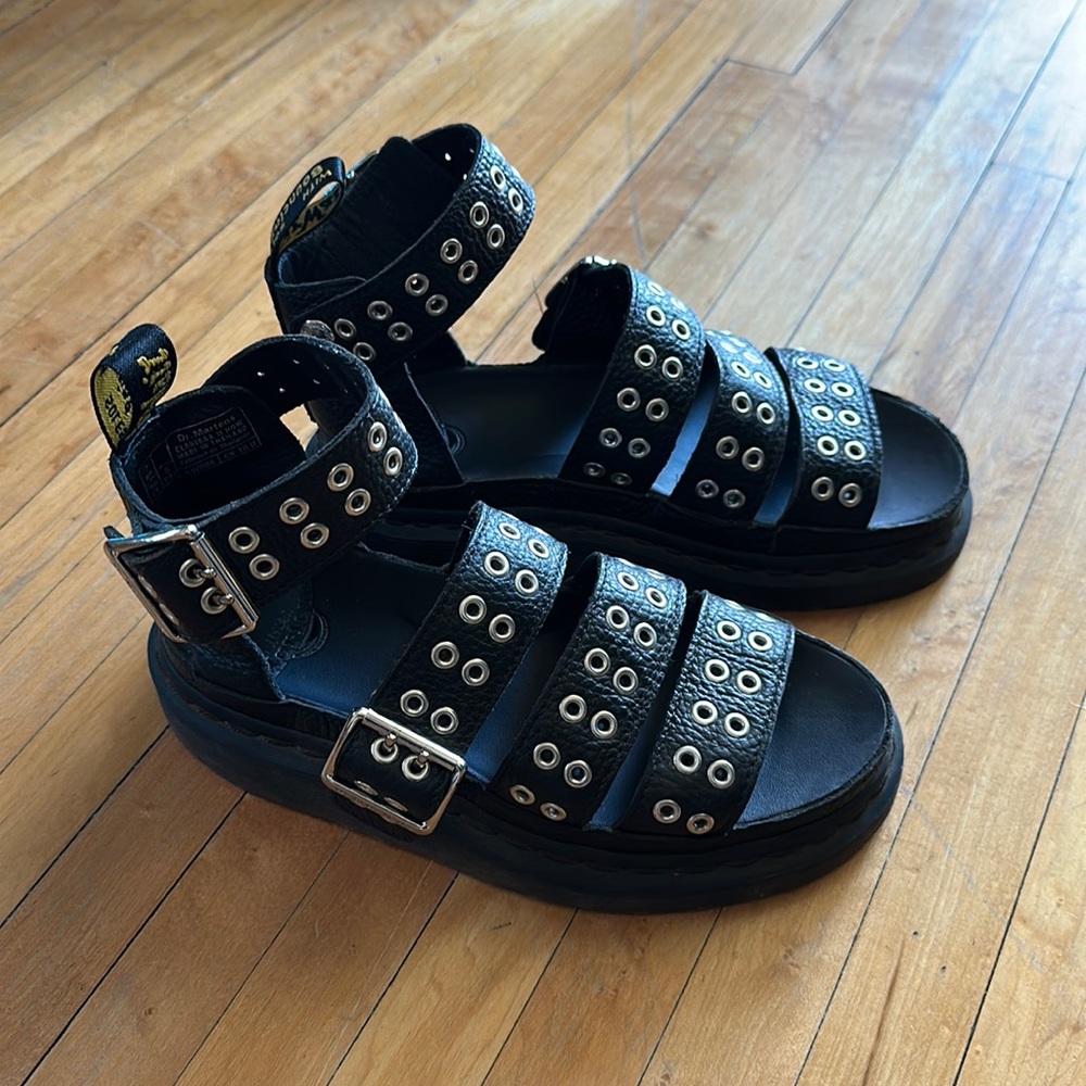 Dr. Martens Clarissa ll sandals